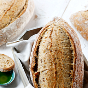 Смесь для хлебобулочных изделий с ярко выраженным солодовым вкусом и ароматом с кукурузными хлопьями, семенами льна и подсолнечника Мальт микс Ирекс, 25 кг